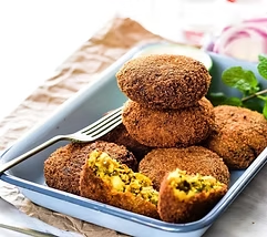 Vegan chicken cutlet product showcase